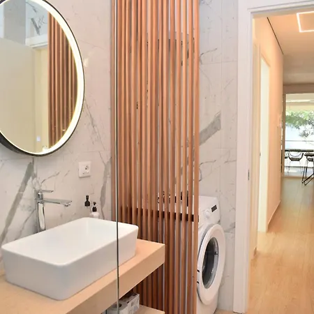 Peaceful Beachside In Secure Apartament