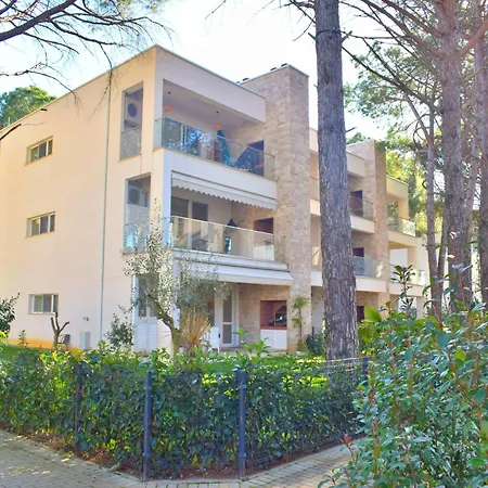 Peaceful Beachside In Secure Apartament Plazhi San Pietro